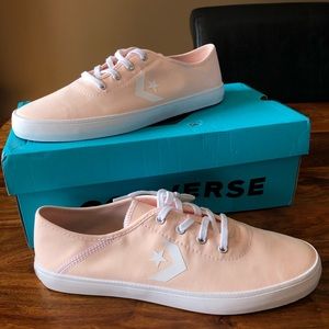 Women’s Converse Shoes